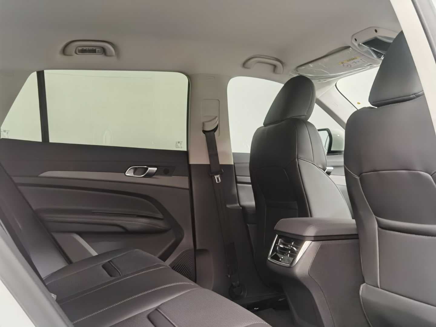FORD TERRITORY TREND 1.8L ECOBOOST A/T image 16