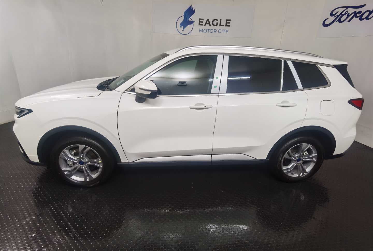 FORD TERRITORY TREND 1.8L ECOBOOST A/T image 10